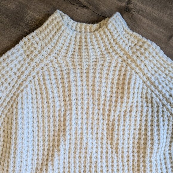 White Chunky Knit Mock Neck Sweater - Picture 3 of 5
